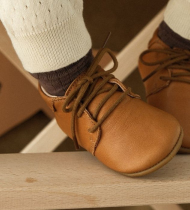 Comment entretenir ses chaussons et chaussures en cuir souple ?