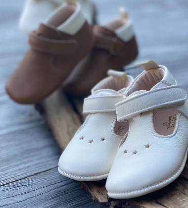 Quelles chaussures bébé pour un baptème ?