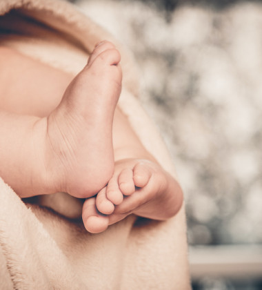 La motricité du pied du bébé et du jeune enfant