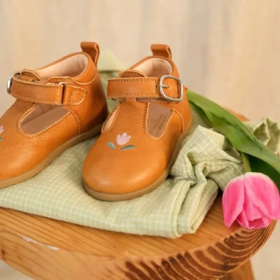 Chaussures premiers pas Arthur Tulipes