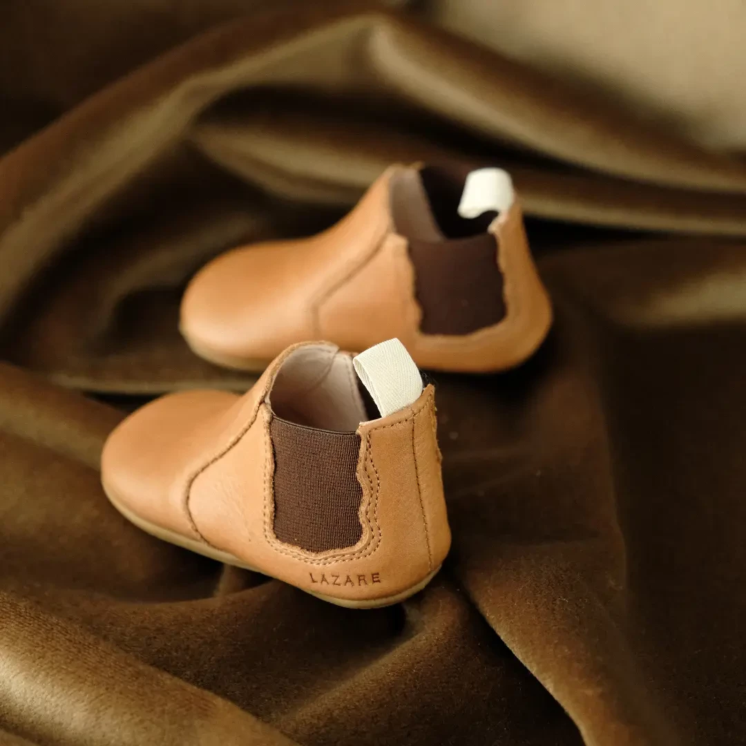 Chaussons premiers pas Oscar marron