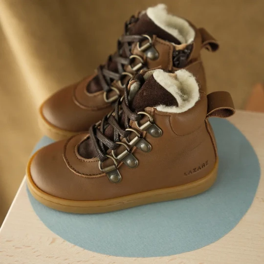 Chaussures premiers pas Clara taupe