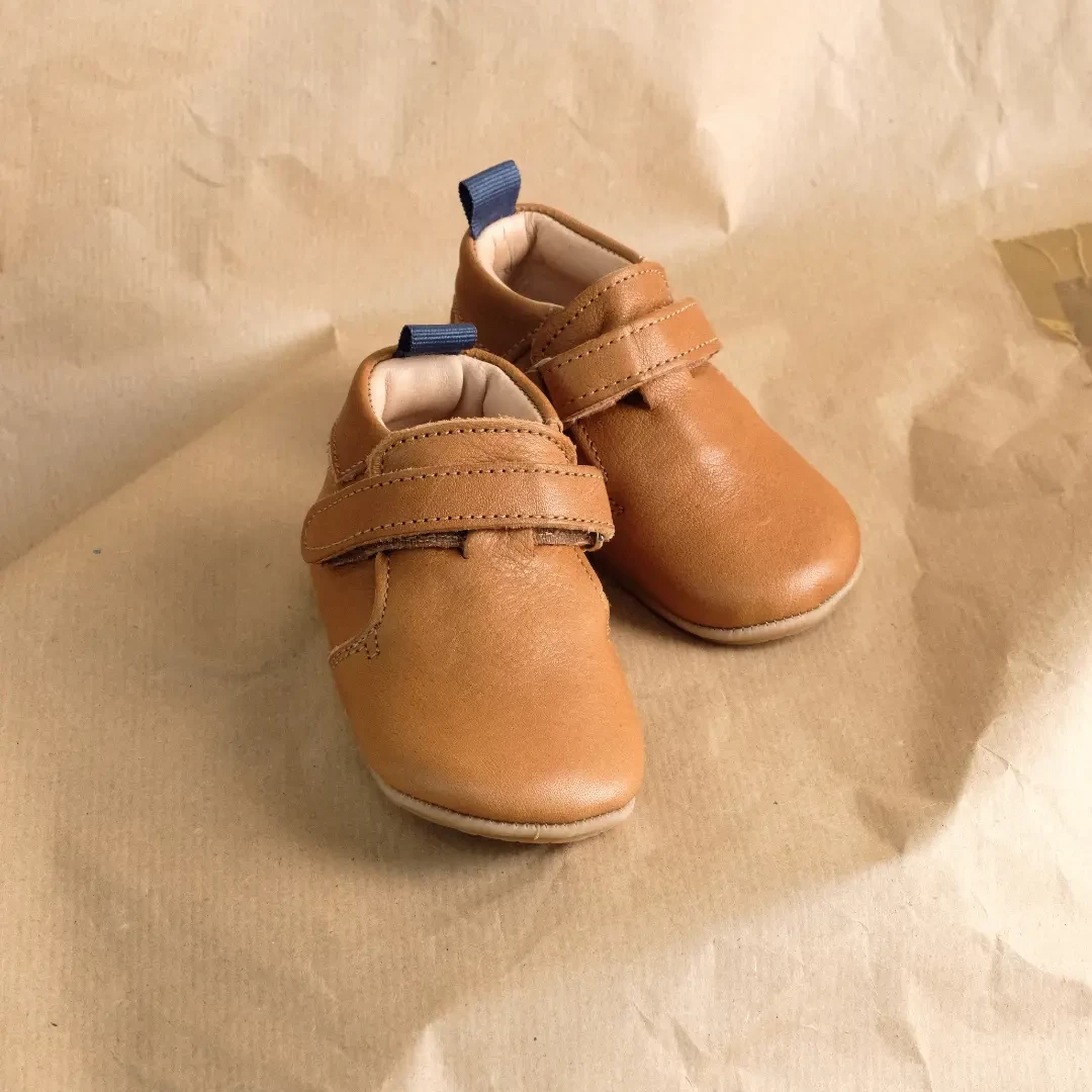 Chaussons bébé Achille marron