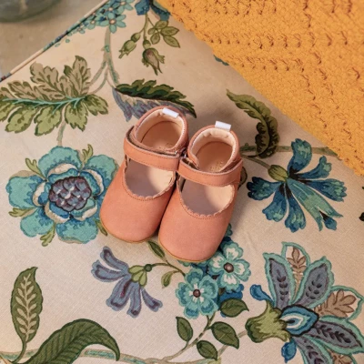 Chaussons bébé Céleste blush nubuck