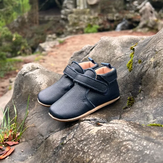 Chausson de marche bébé sales
