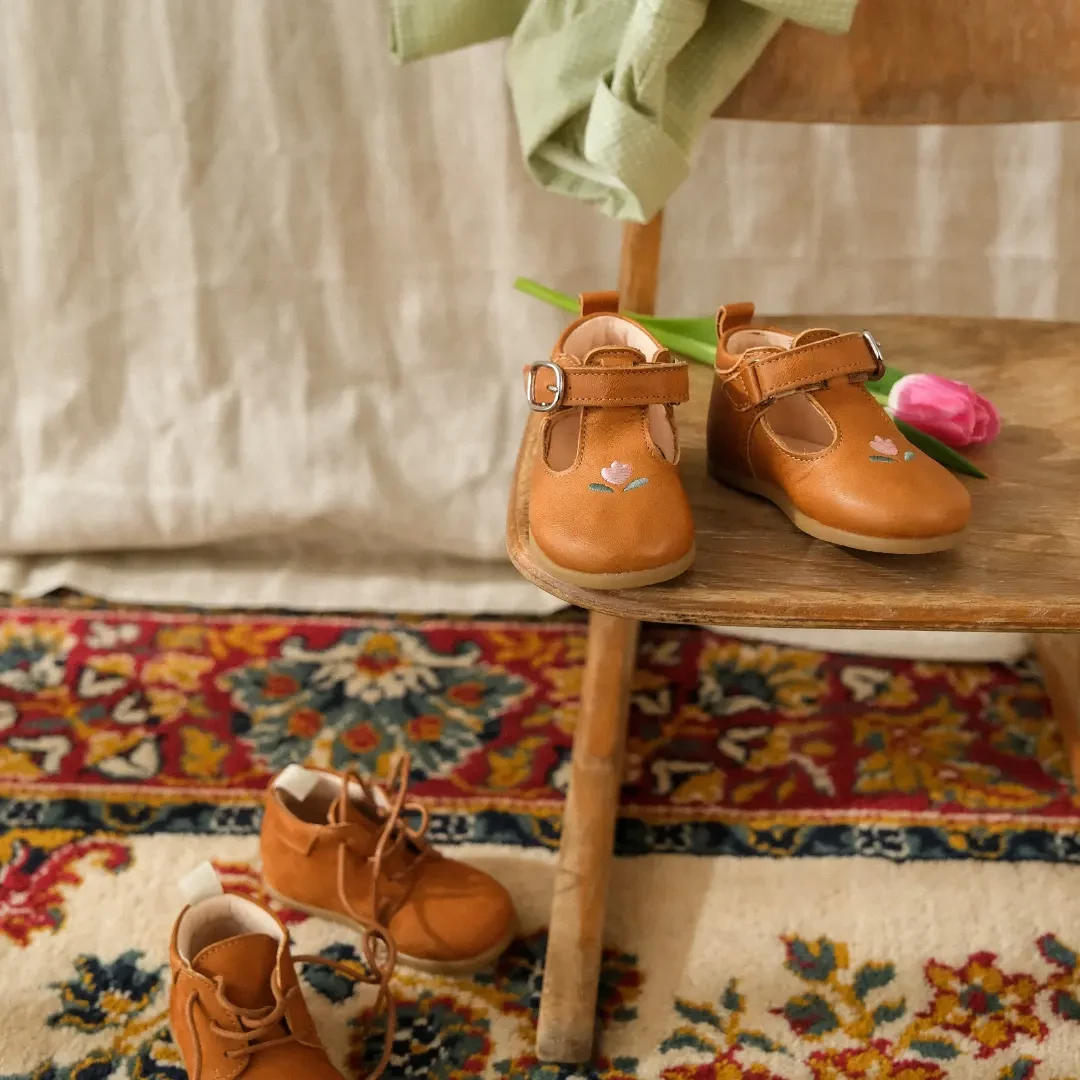 Chaussures premiers pas Arthur Tulipes