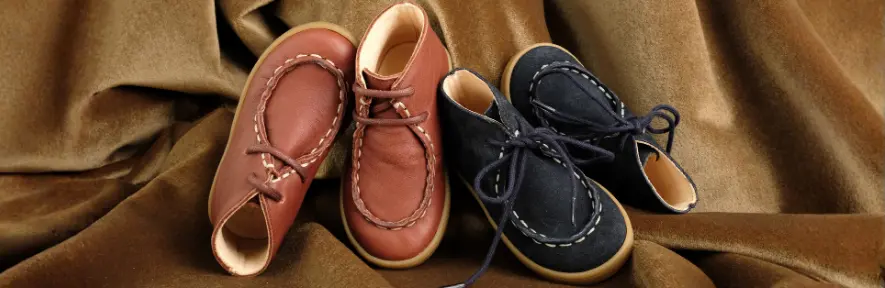 Chaussures à lacets