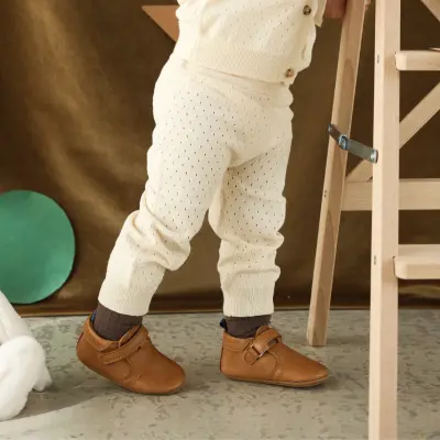 Chaussons bébé cuir souple Lazare, avant la marche