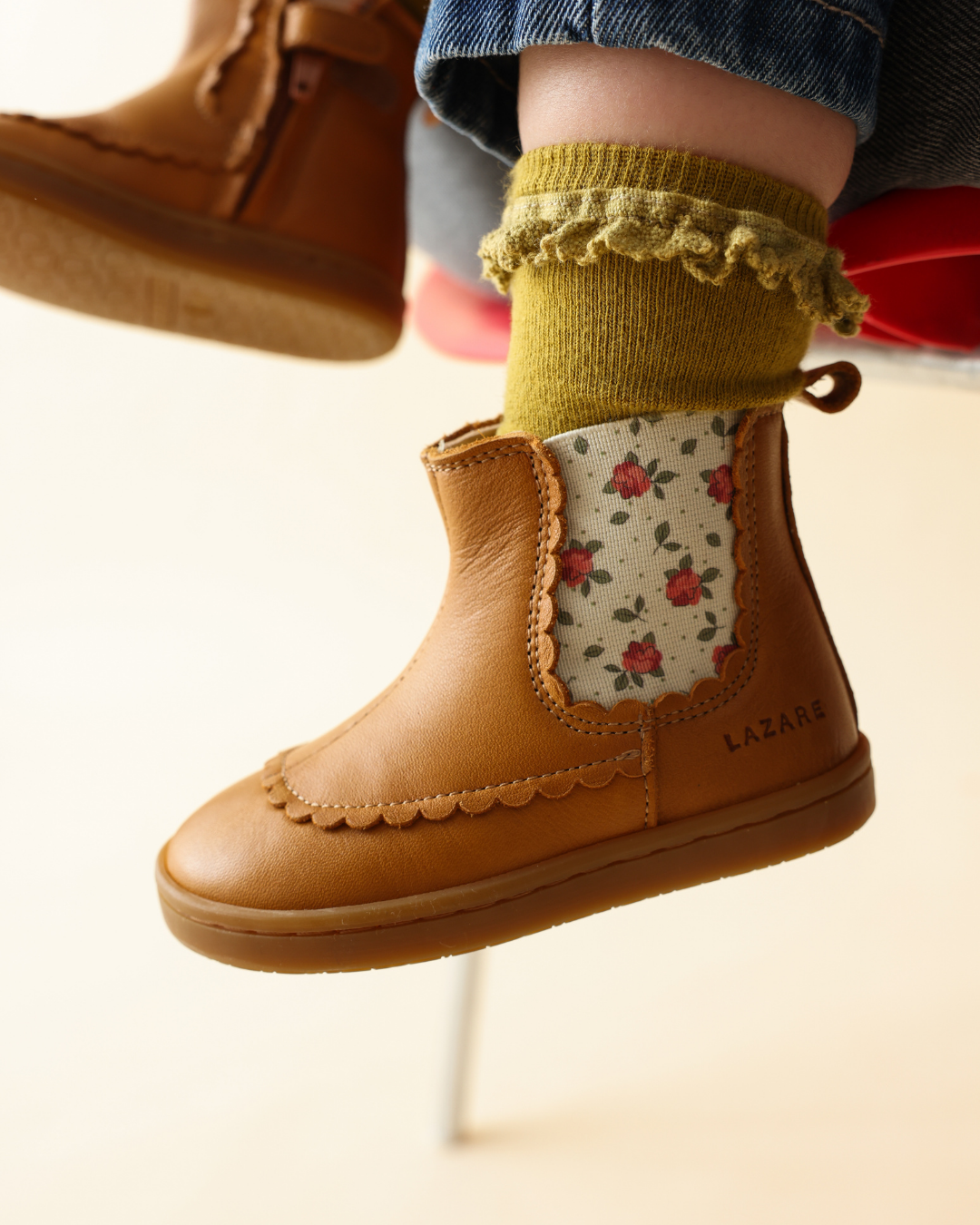 Bottines bébé Isaure marron en cuir souple avec fermeture éclair