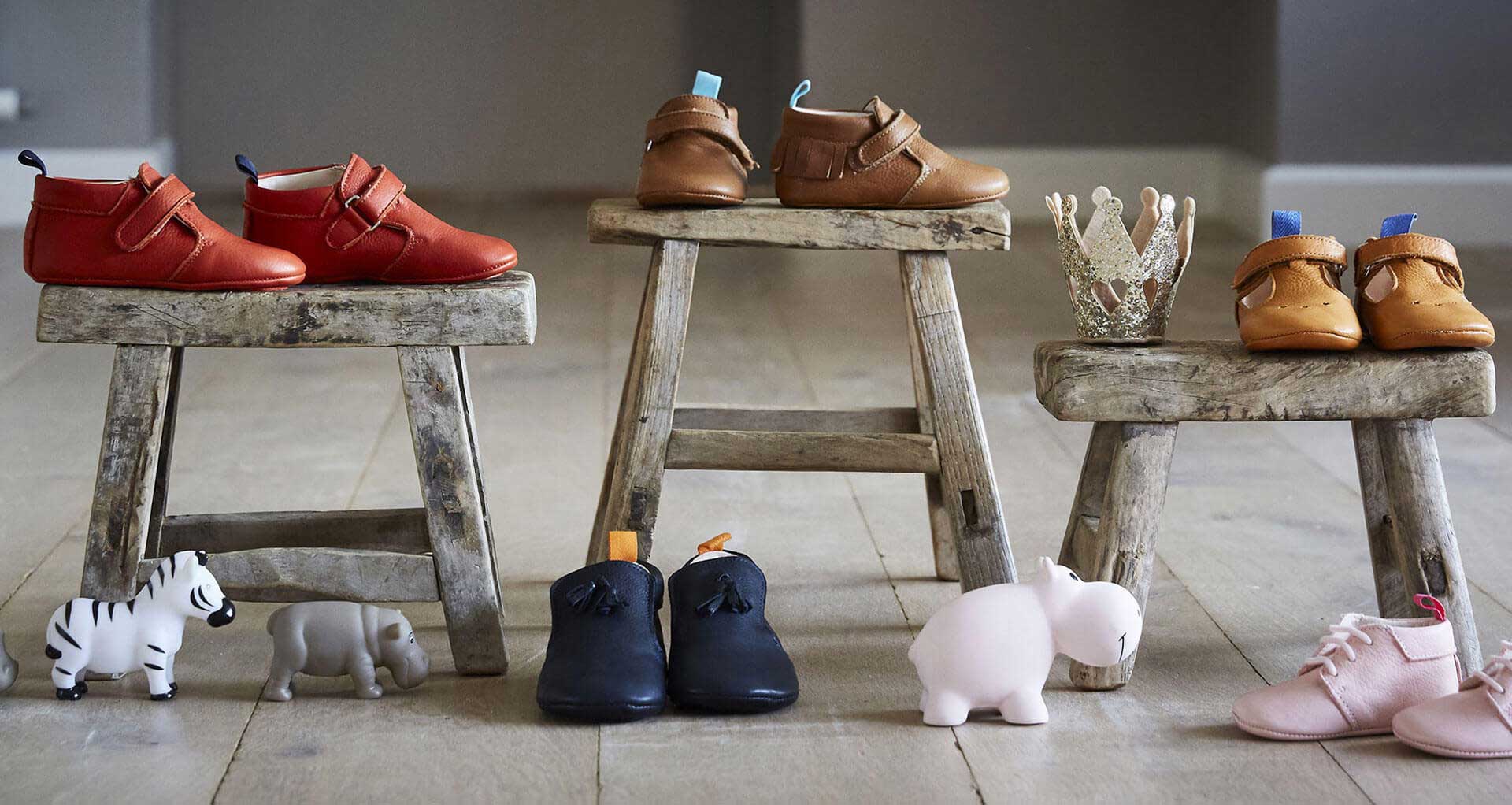 Comment bien choisir les chaussures premiers pas de bébé ? - et  inspirations pour la maison