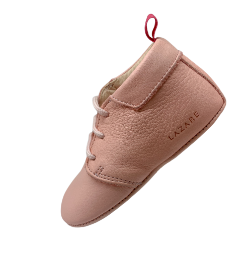 chaussons bébé en cuir souple Colombe rose avec lacets