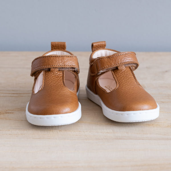 Chaussures premiers pas Hippolyte marron Lazare Kids Shoes